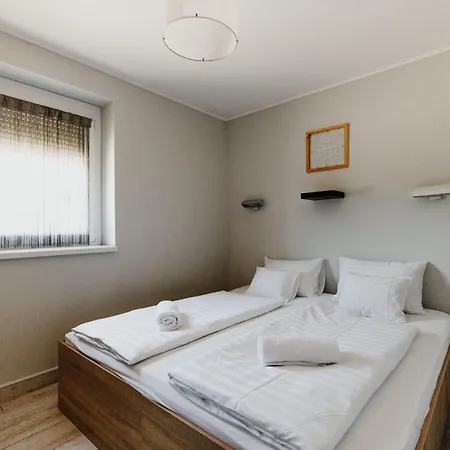 Fuezeskerti Apartmanhaz Békésszentandrás Exterior foto