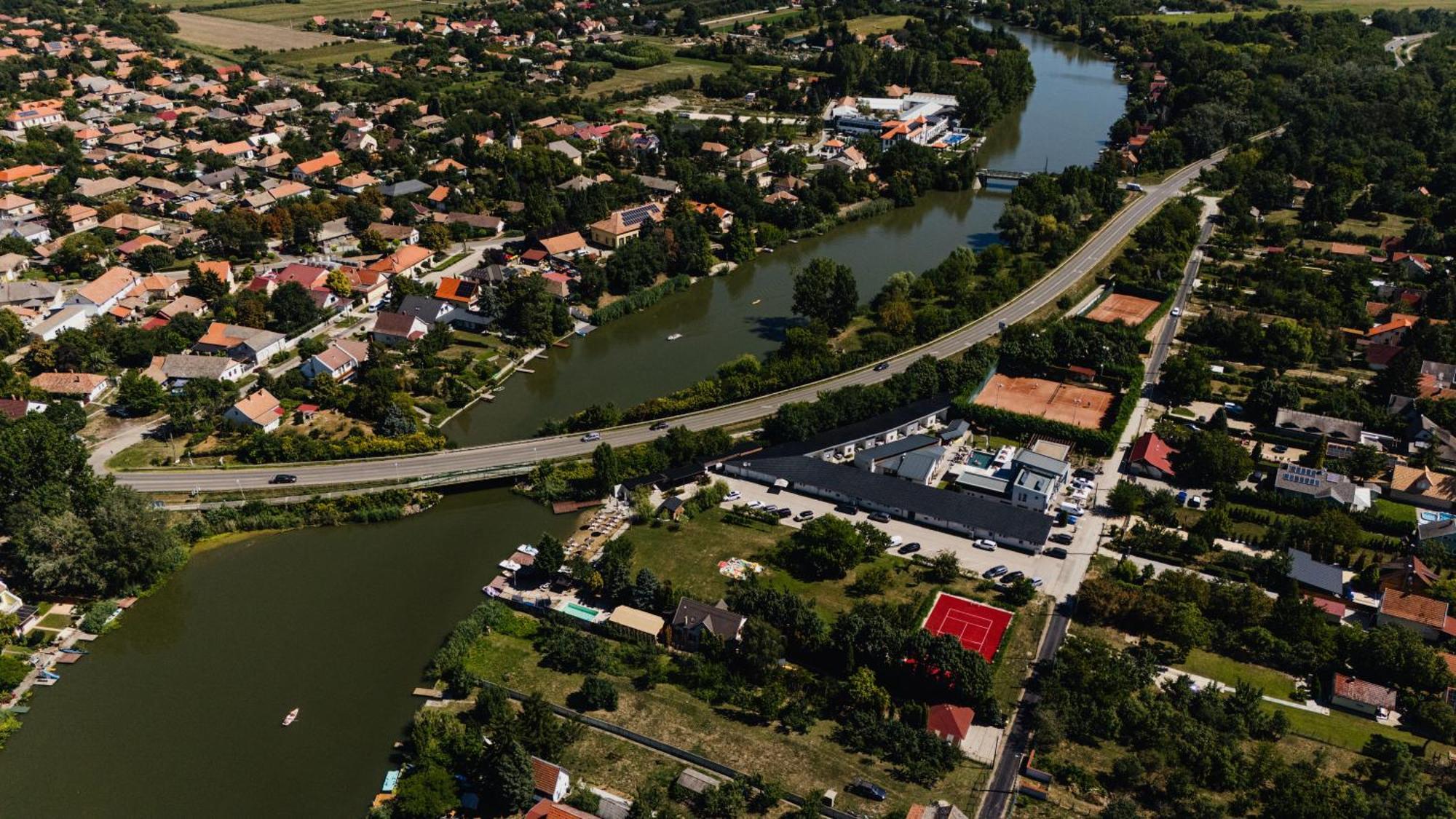 Fuezeskerti Apartmanhaz * Békésszentandrás